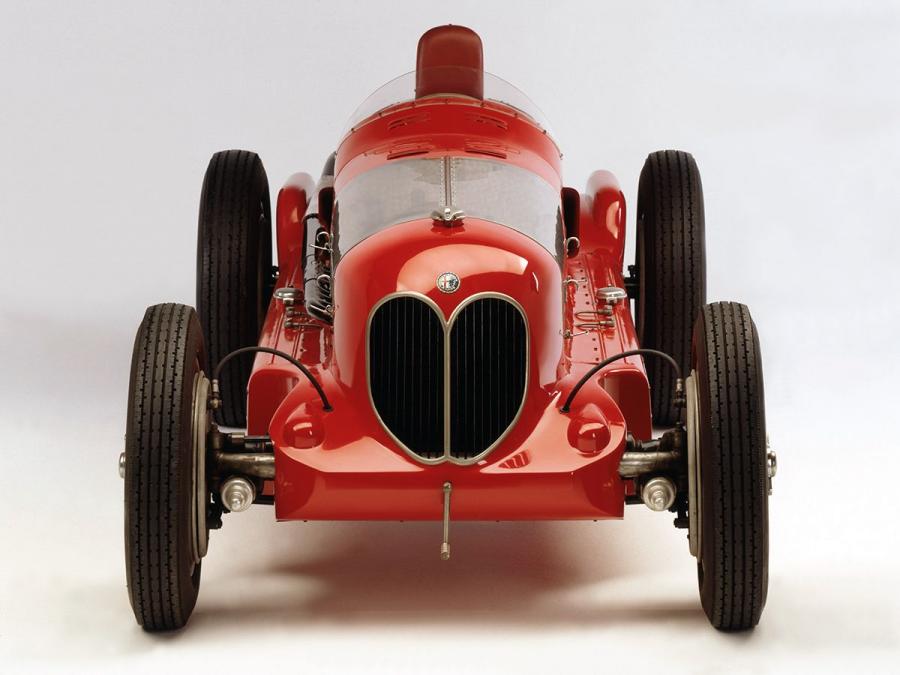  Alfa Romeo 16C Bimotore 1935 года  (фото 2 из 5)